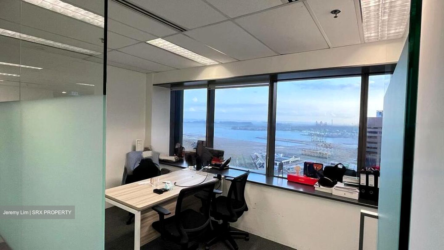 Oue Downtown (D1), Office #452367401